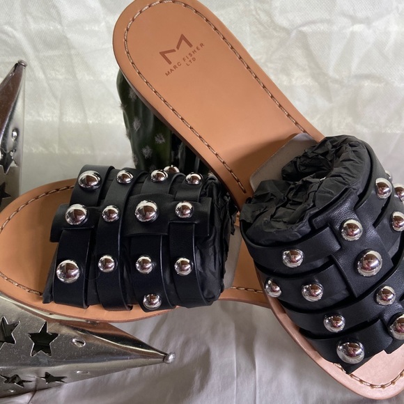 Marc Fisher LTD Pava Slide Sandal - Picture 2 of 5